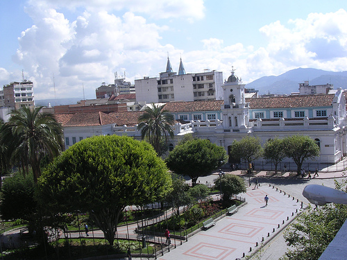 Cuenca-Ecuador 2  - www.HowCanIRetire.net